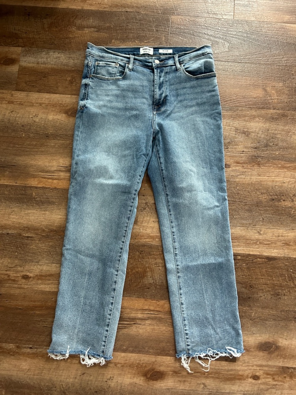 Kensie Vintage Luxe Slim Jeans - Size 10